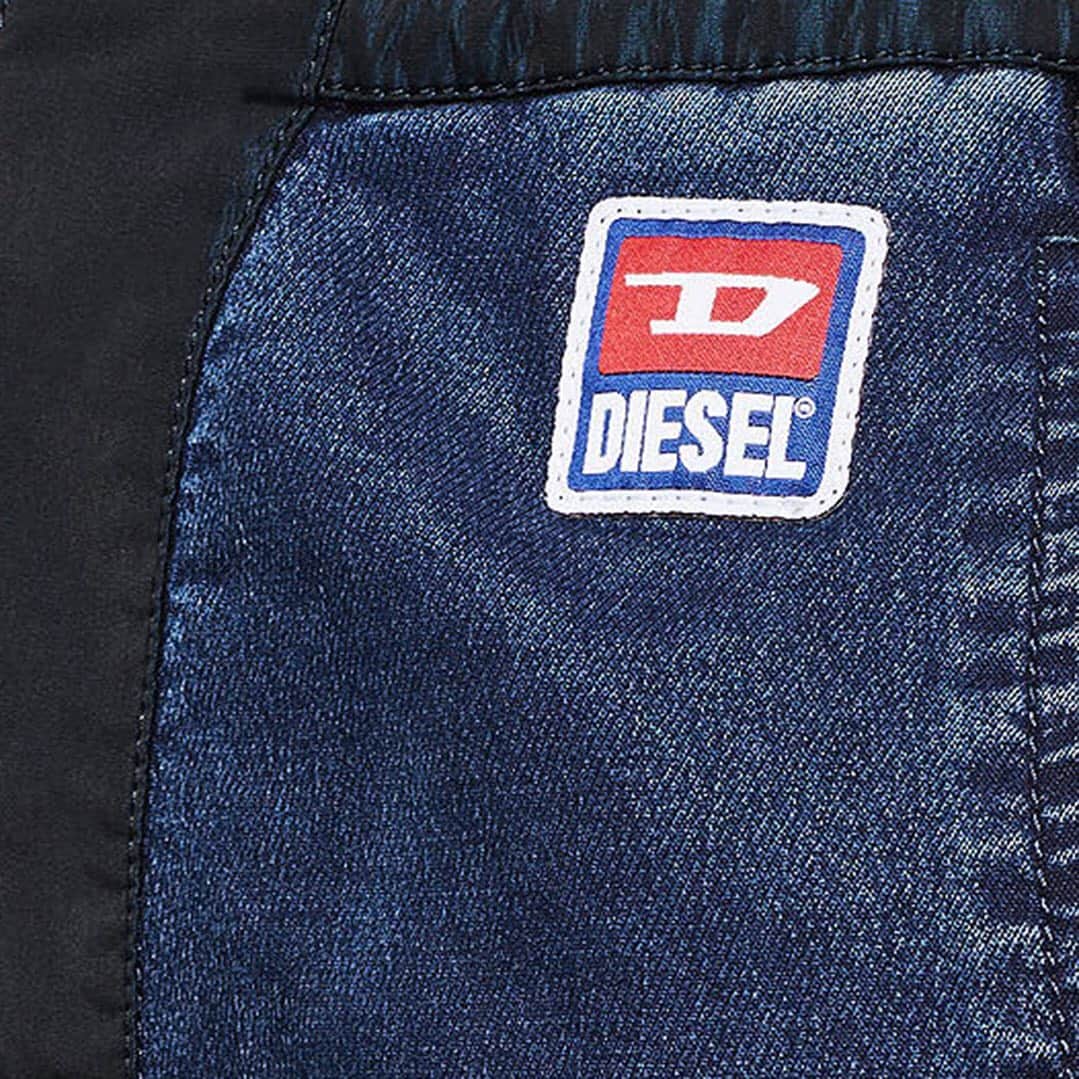 ディーゼルのインスタグラム：「Mixed textures and shored-up strength. Double down on JoggJeans. #Prefall19 #DieselDenim . . JoggJeans Jacket “D-PHIN” JoggJeans Pants “D-ERINN”」