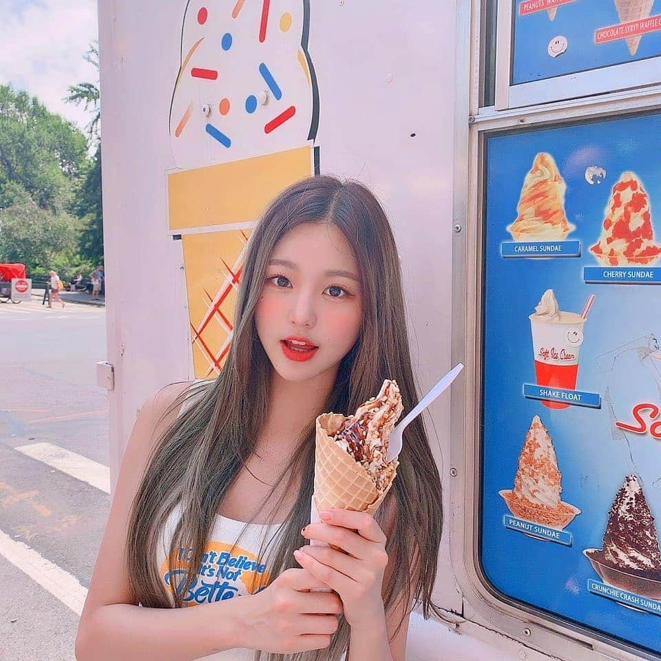 IZ*ONEさんのインスタグラム写真 - (IZ*ONEInstagram)「NewYork💕 ⠀ #원영 #ウォニョン #IZONE #아이즈원 #アイズワン」7月9日 18時03分 - official_izone