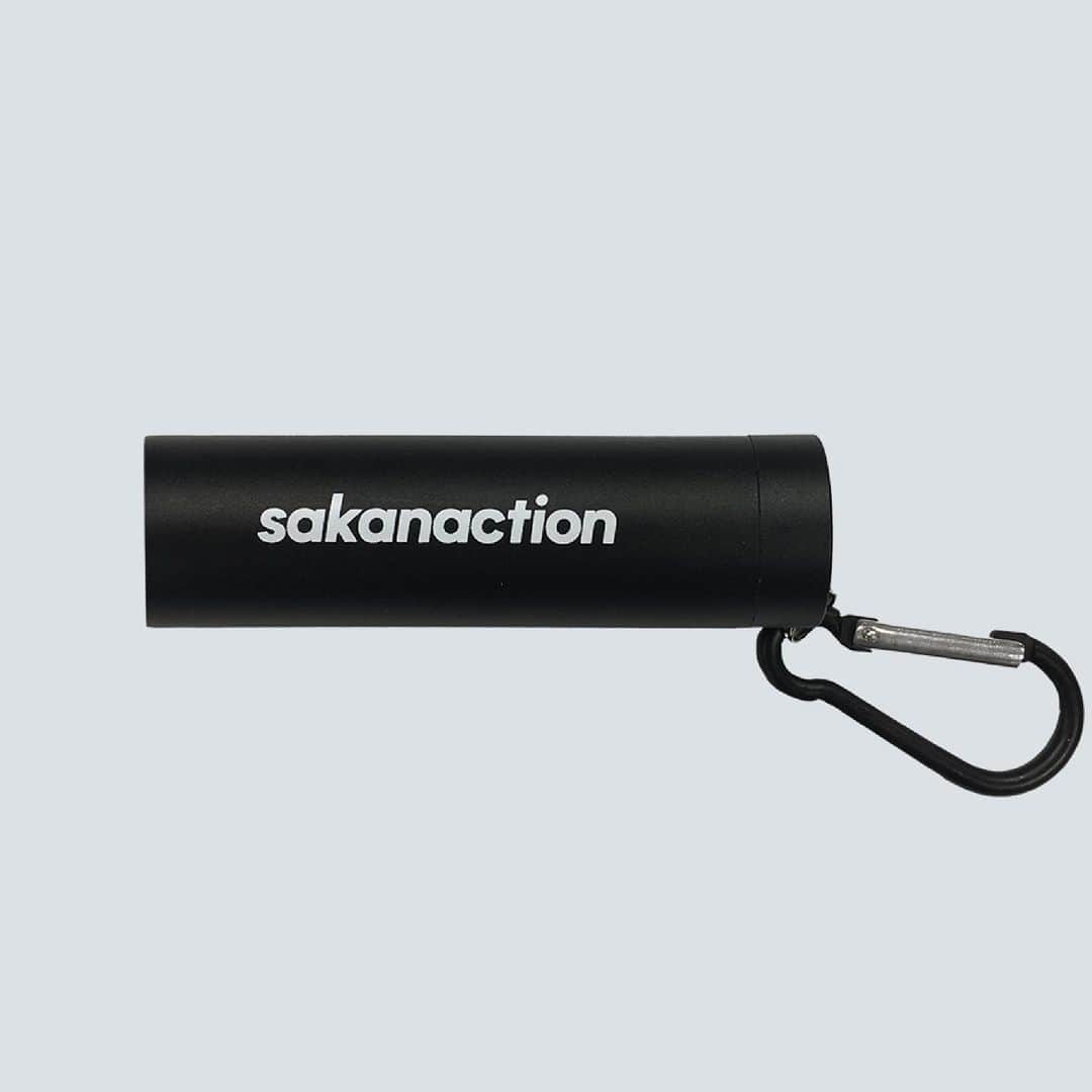 サカナクションさんのインスタグラム写真 - (サカナクションInstagram)「sakanaction FLASH LIGHT 1500-  sakanactionのロゴをデザインしたフラッシュライト。 携帯に便利なカラビナ付き。 #sakanaction2019summer」7月9日 18時03分 - sakanaction_jp