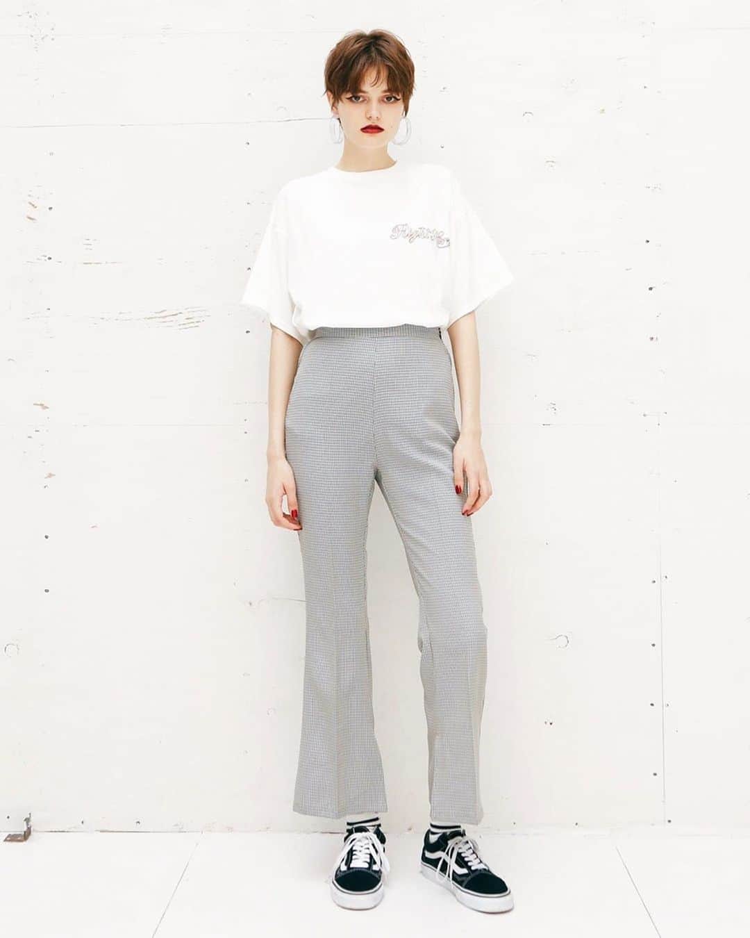 jouetieさんのインスタグラム写真 - (jouetieInstagram)「. 【PRE ORDER】 . ▼t-shirts アナグリフBIG T ¥4,320(tax in) O.WHT/BLK/PPL . ▼pants スリットフィットパンツ ¥5,400(tax in) BLK/BGE/MIX . PRE ORDER ITEM 7/11(THU)まで POINT×10&FREE SHIPPING!! . @jouetie_official  TOPページURLからチェック✔️ 商品詳細は画像をタップ🛒📌 . #jouetie #jouetie2019aw #jouetie_ootd #fashion #summer #street #mixstyle #ジュエティ」7月9日 18時37分 - jouetie_official
