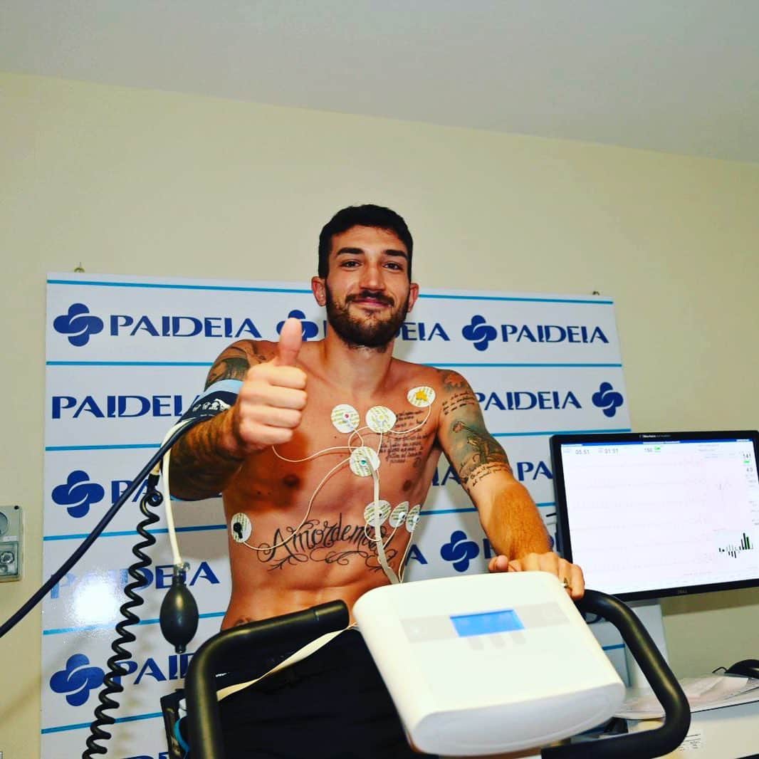 ダニロ・カタルディのインスタグラム：「Si riparte⚽️ @official_sslazio ⚪️🔵 #forzaLazio」