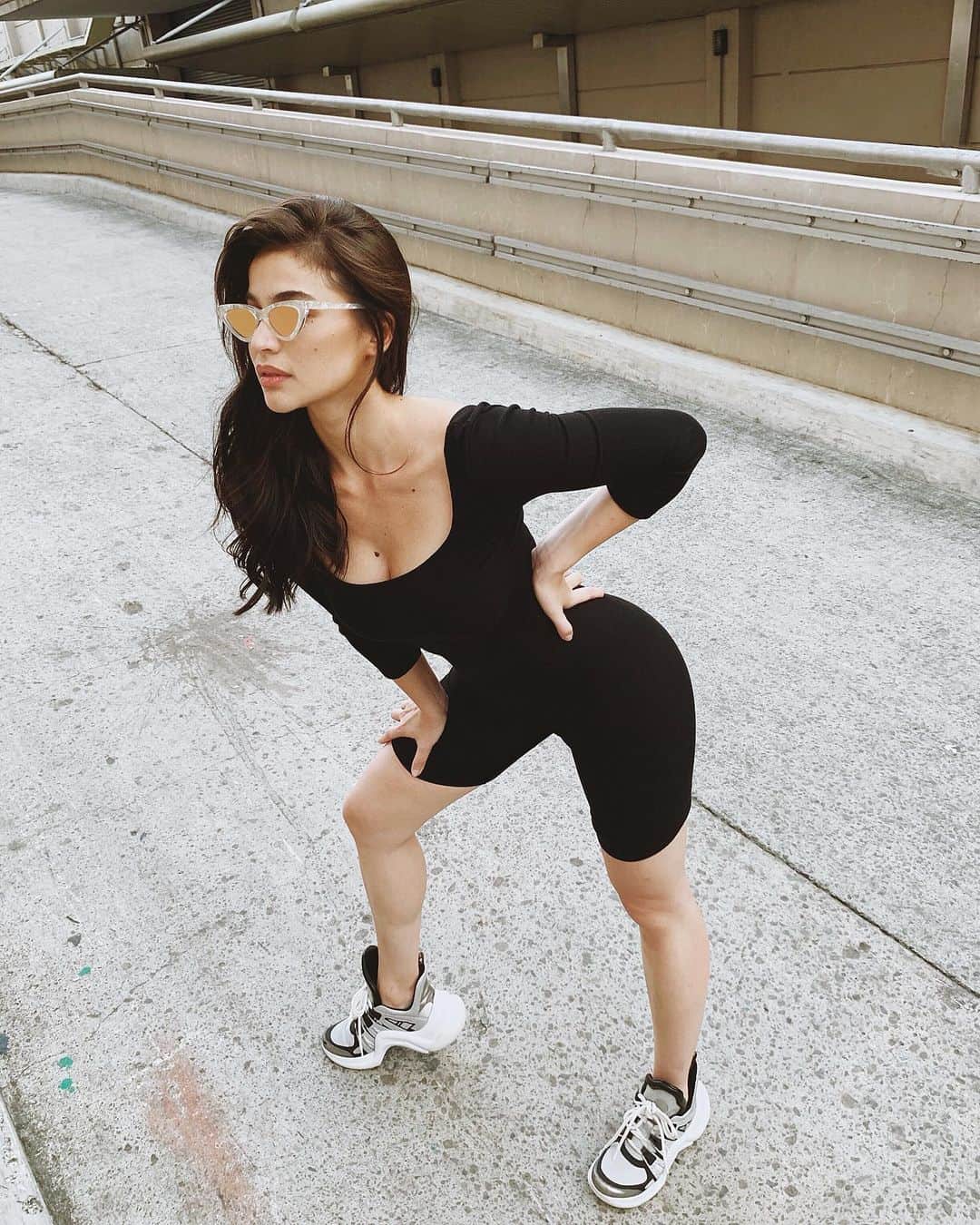 アン・カーティスのインスタグラム：「Kyaaaah, nasaan ba ung bike ko? 😋」