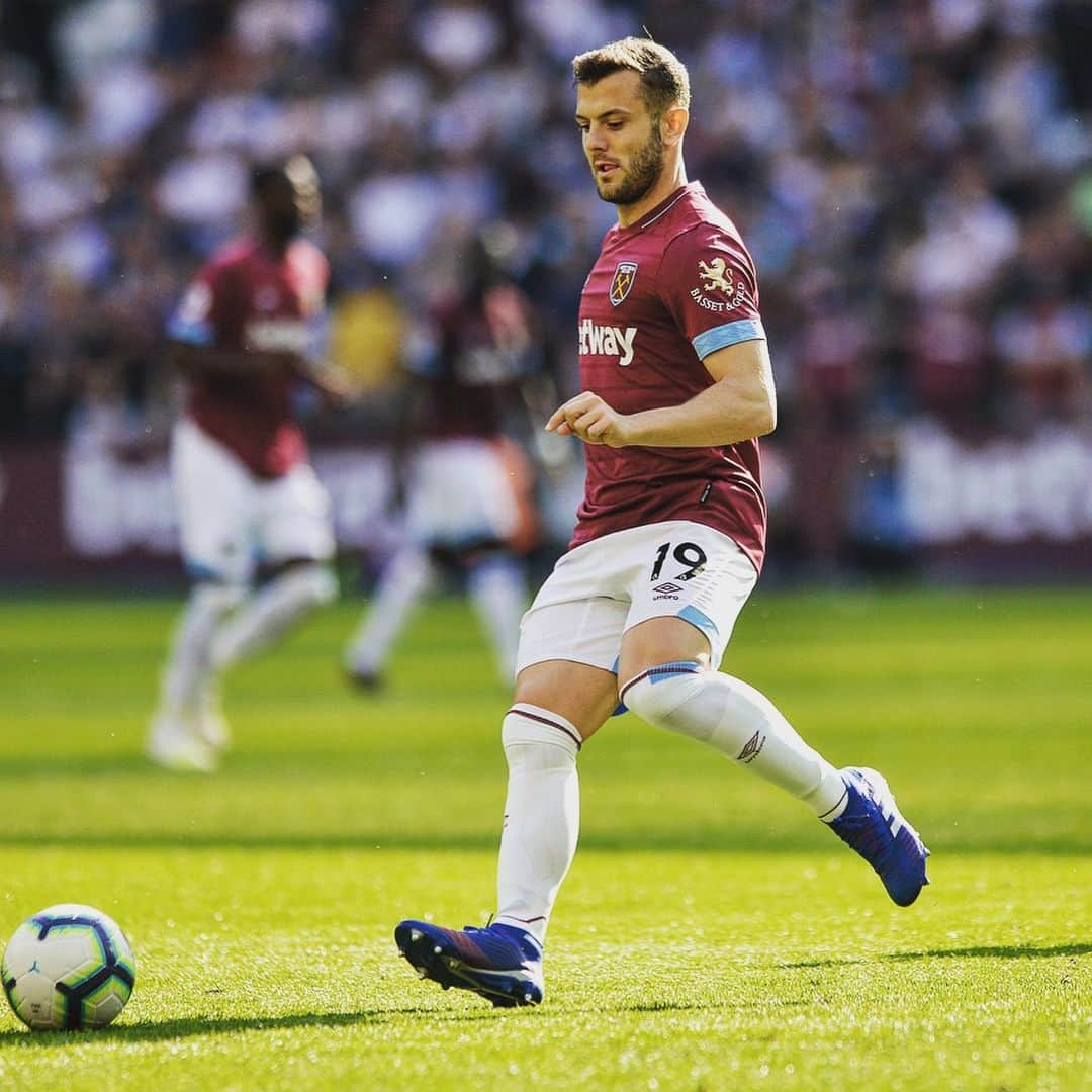 ウェストハム・ユナイテッドFCさんのインスタグラム写真 - (ウェストハム・ユナイテッドFCInstagram)「1️⃣ year ago today we signed @jackwilshere ⚒❤️」7月9日 19時25分 - westham