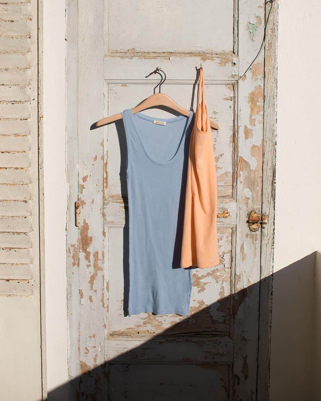 アメリカンビンテージのインスタグラム：「The Massachusetts family brings together all the Supima®️cotton essentials for your wardrobe 🌟 #americanvintage #iconic #fabric #supima #cotton #basic #fashion #ss19 #summer19」