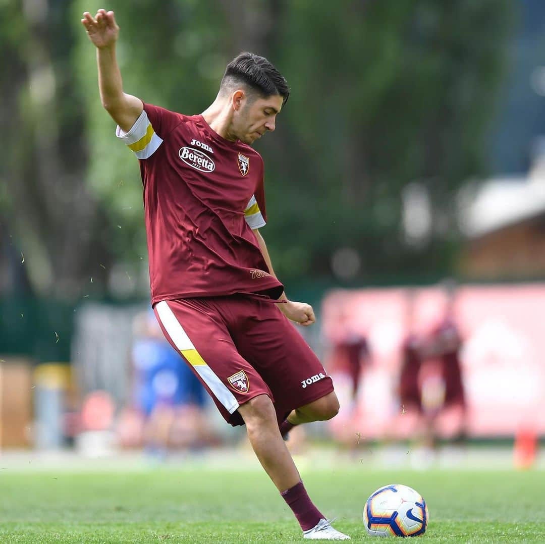 トリノFCさんのインスタグラム写真 - (トリノFCInstagram)「Shooting 🎯⚽️ #SFT」7月9日 20時06分 - torinofc1906