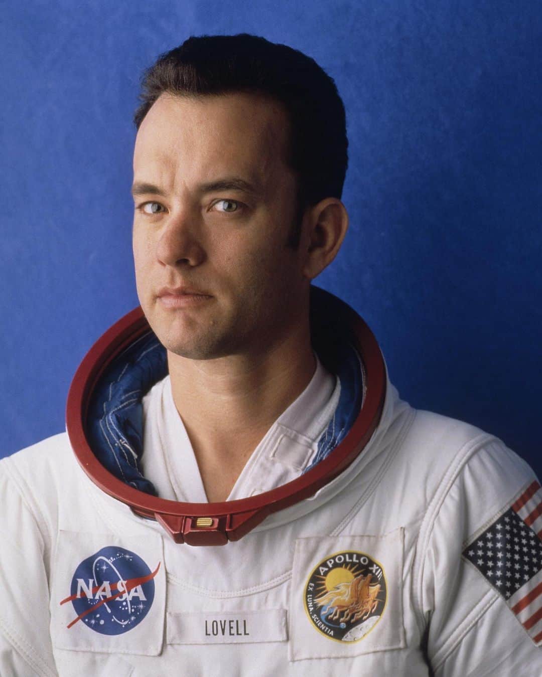 アカデミー賞さんのインスタグラム写真 - (アカデミー賞Instagram)「"Man, I became addicted [to the space program]. From Apollo 7 on up, I lived this stuff. I knew the crews. I’d run home for the launches. I got A’s in physics, thinking maybe I could be one of those guys. I was Space Boy." - Tom Hanks, seen here as real life astronaut Jim Lovell in a portrait for "Apollo 13." In 1996, a newly-found asteroid was named "12818 tomhanks" in his honor.」7月10日 1時35分 - theacademy