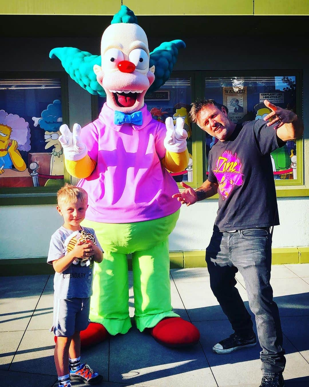 デヴィッド・アークエットさんのインスタグラム写真 - (デヴィッド・アークエットInstagram)「Always #clowning around #crusty #crustytheclown #thesimpsons @unistudios #bozotheclown」7月10日 1時36分 - davidarquette