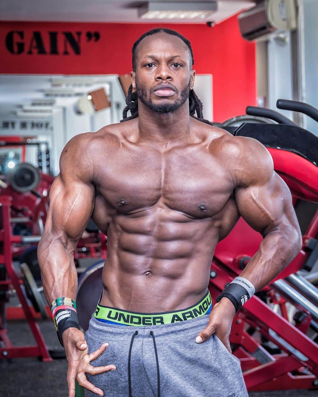 Ulissesworldさんのインスタグラム写真 - (UlissesworldInstagram)「If you’re tired of starting over, stop giving up❗️Stay Dedicated!🔥LINK IN MY BIO🔥👆for my Meal Plans & Programs (Females also) #letsgo @ulissesworld _ HOW TO JOIN👆(Link in my Bio)👆Get Your Personalised MEAL PLANS & Program❗Tailored Programs and Meal Plans for everyone! #letsgo IAMDEDICATED.ULISSESWORLD.COM @ulissesworld | @iamdedicated_army #iamdedicated #iamdedicated_army  _ ✅ Monthly Customised Programs! ✅Monthly Customised Meal Plans! ✅24 Hours Email Support! ✅ Facebook Support Group! ✅ Members Only App ✅ Full Video Library of all Exercises ✅ Home / Gym Workouts ✅ Available Worldwide ✅ Male or Female ✅Cater for all intolerances」7月9日 20時14分 - ulissesworld