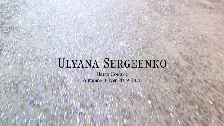 ウリヤナ・セルギエンコのインスタグラム：「Sending my love to everyone who was working with us on this show ❤️ Спасибо всем, кто работал над нашим юбилейным шоу в Париже ❤️ @bureaubetak @alexdebetak @lejenke @thevalgarland @odilegilbert_official @carrrine @charlotteolympia @sebastientellier @iammariaborges @ulyana_sergeenko_moscow @faideeofficial and many others #ulyanadreams #Samarkand #pfw」