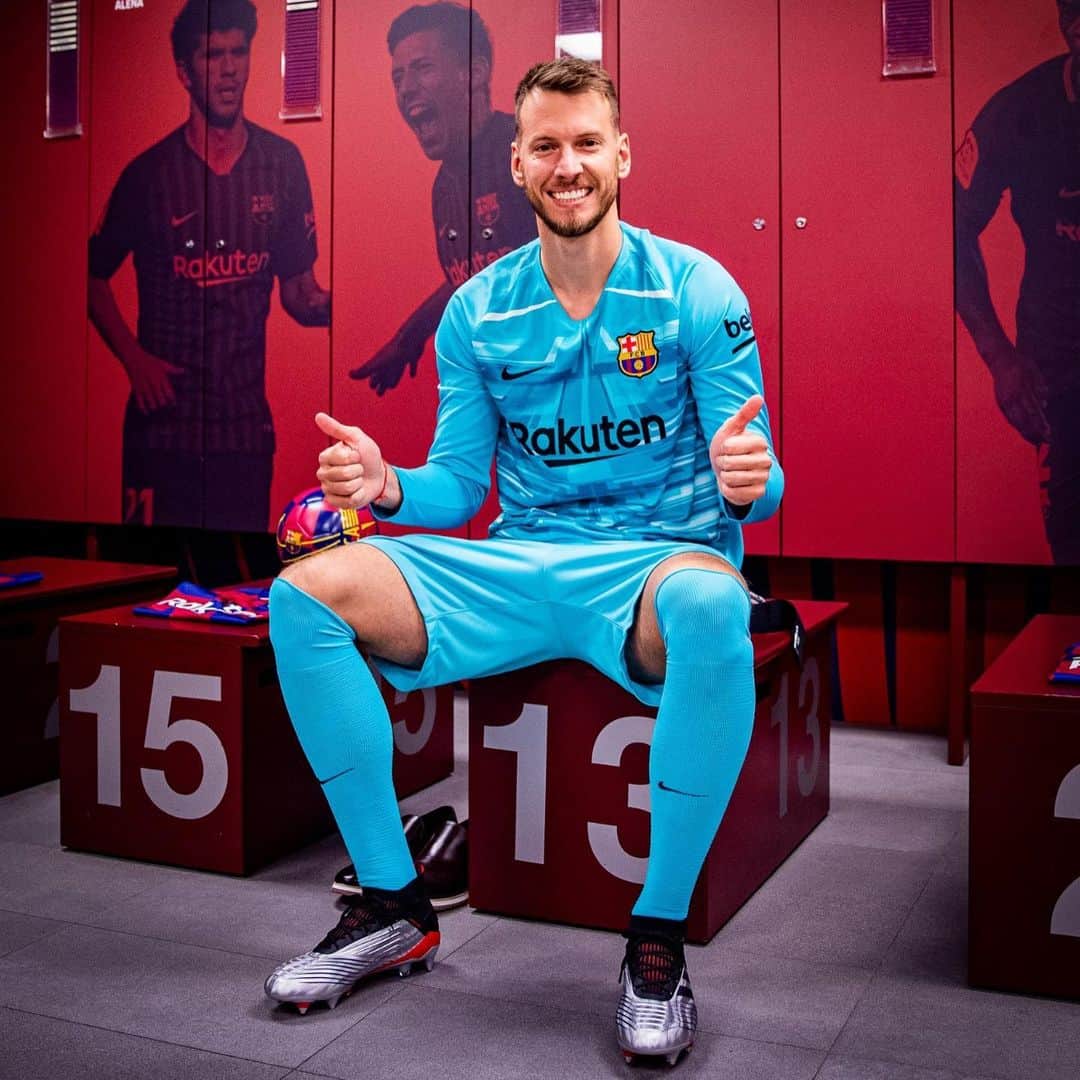 ノルベルト・ムラーラ・ネトのインスタグラム：「🔵🔴 @fcbarcelona . . 📸@pargaphoto」