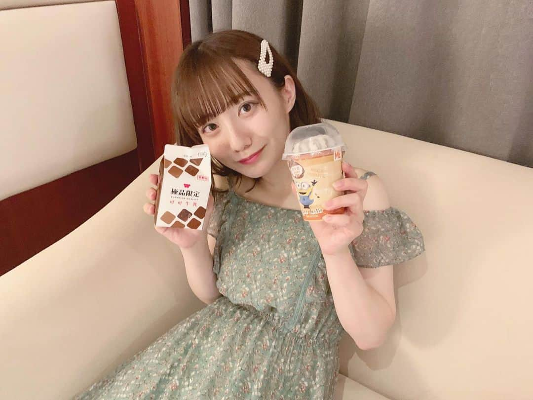 近藤真琴さんのインスタグラム写真 - (近藤真琴Instagram)「・ 夜に甘いもの🍫🍼 しあわせだた。 ・ ・ #台湾 #台湾旅行 #dela台湾ツアー  #台湾グルメ #台湾🇹🇼 #チョコミルク #アイス  #台湾の時は好きなだけ食べたいもの食べた #しあわせだた #幸せ #dela #近藤真琴 #アイドル  #instagood」7月9日 21時51分 - onakasuitamakochan