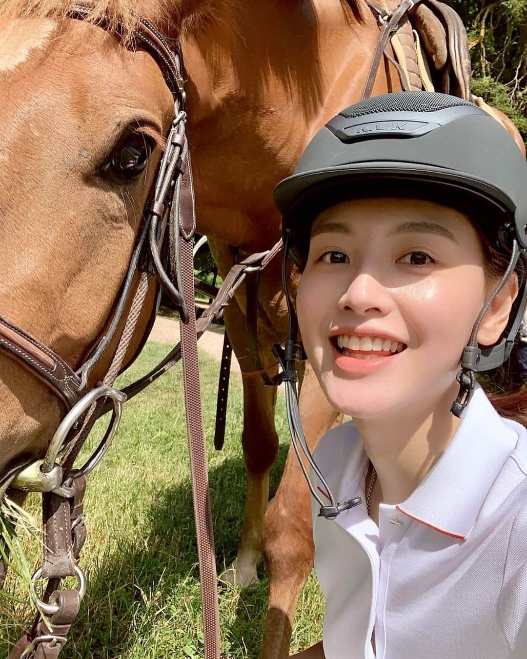 キム・ジェギョン さんのインスタグラム写真 - (キム・ジェギョン Instagram)「🐴😃🌿」7月9日 21時53分 - _kimjaekyung_