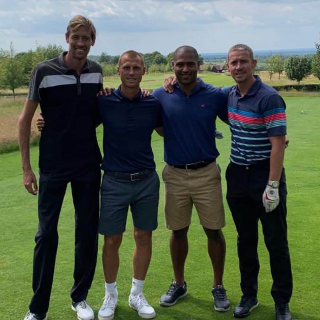 グレン・ジョンソンさんのインスタグラム写真 - (グレン・ジョンソンInstagram)「Good catching up with the boys yesterday. Good laugh. #lads #golf #lost #rematch #retirement」7月9日 22時15分 - glenj8