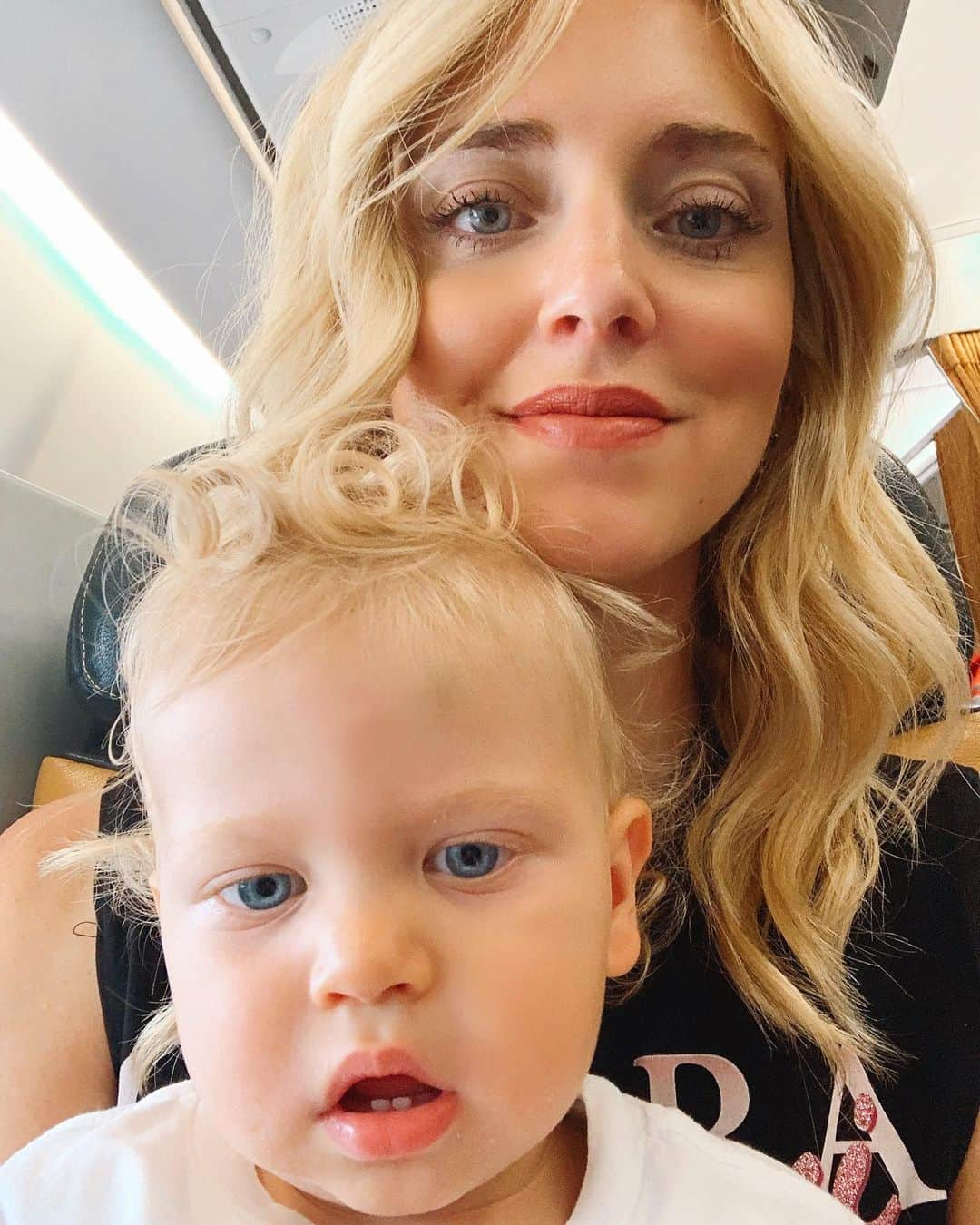 キアラ・フェラーニさんのインスタグラム写真 - (キアラ・フェラーニInstagram)「Tokyo we’re coming 🇯🇵 #TheFerragnez」7月9日 22時17分 - chiaraferragni