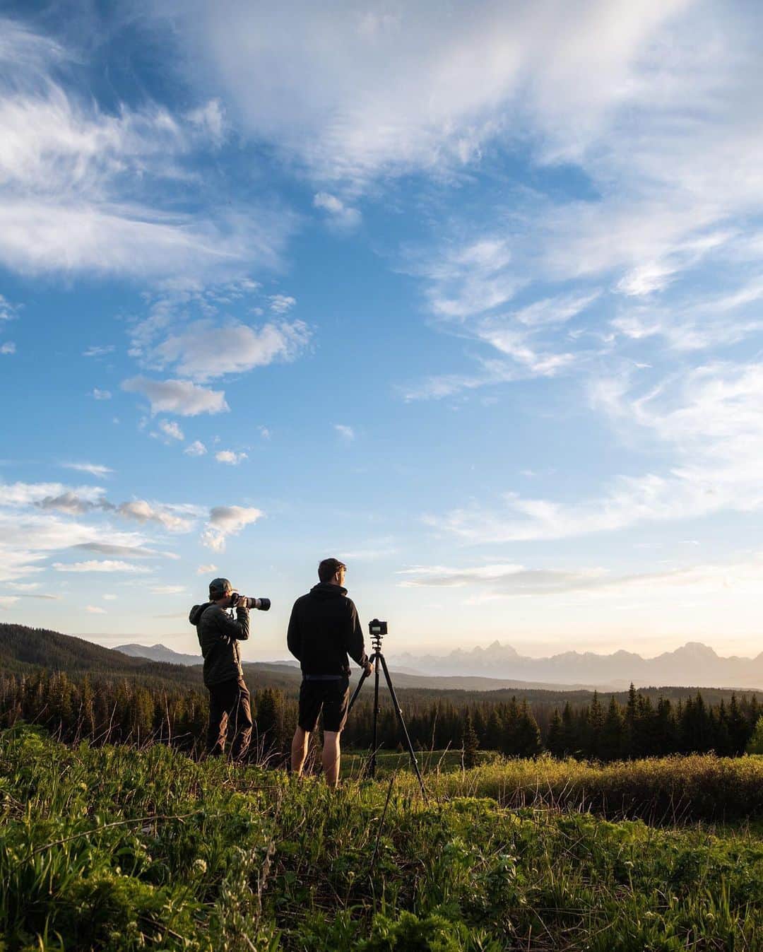National Geographic Travelさんのインスタグラム写真 - (National Geographic TravelInstagram)「Photos by @taylorglenn | These are a few images of a beautiful summer evening on Togwotee Pass near Jackson Hole, Wyoming. I met up with my buddies Jake and Isaac to search for a grizzly bear that has been in the area. We did not manage to see her, but the views of the Tetons and the incredible layers of color and texture at sunset were a fair consolation. Follow me, @taylorglenn, for more from Wyoming and beyond. #jacksonhole #grandtetonnationalpark #wyoming」7月9日 22時25分 - natgeotravel