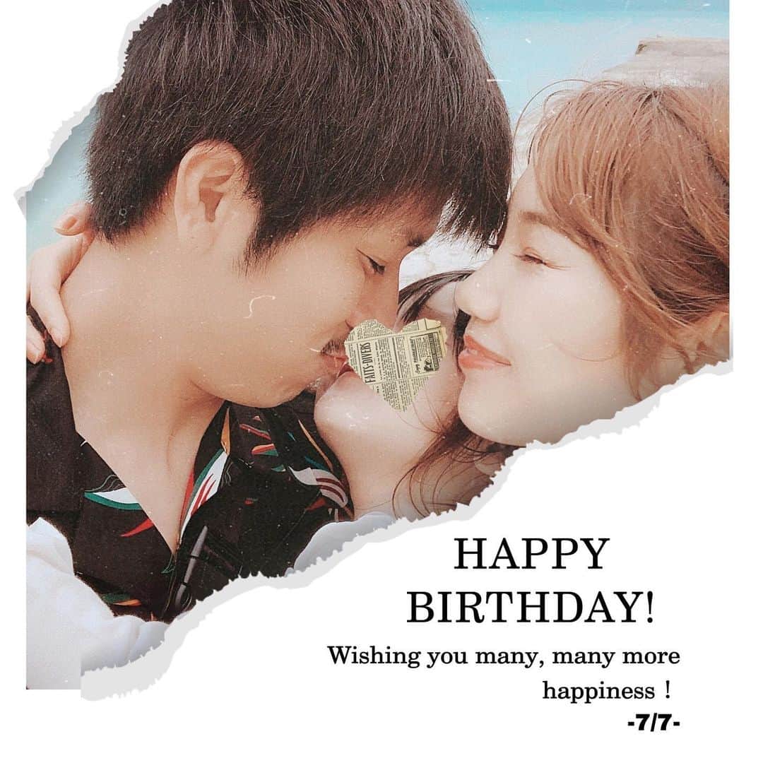 のインスタグラム：「七夕はじゅんたんの誕生日でした✨🎋 見えないけど38歳です🤣 * おめでとう！ じゅんたんの38歳も素敵な歳にしてあげるね🥴💓 * 40手前になって お菓子をやめたり 糖分控えたり 筋トレしたり 早寝早起きしたり いろいろ体の為に気を使ってるじゅんたん🤣 それも家族のためなのかなー？💭 と思ったり🙄💭（笑）♡ * ありがとう！健康でいてね💓 * お仕事も家の事も子育ても一緒に頑張ってくれて 感謝してます🥰 * @juntan_77 >>>>フォローしてあげてね💓🙏 #happybirthday  #ほしのこファミリー #じゅんたん #familyphotography」
