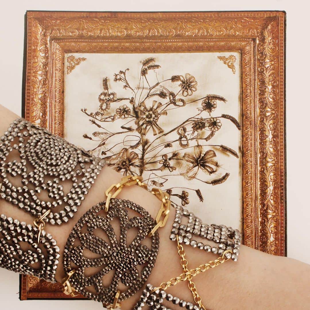 のインスタグラム：「Framed & Fitted. Our one-of-a-kind vintage cut steel bracelets are perfectly curved to wrap your wrist. Shop via link in bio. #lulufrost #vintage」