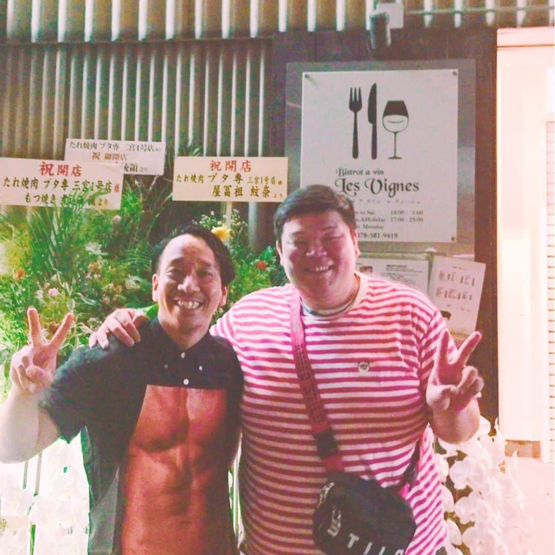 カバのインスタグラム：「本日のでぶ活。 僕の幼馴染で柔道部の後輩が三ノ宮に『たれ焼肉ブタ専』という豚焼肉専門店をオープンしました！神戸ポークの定番から数量限定で希少部位まで提供してて、ひと通り食べましたがどれも絶品でした！何よりオリジナルのたれが美味いっ！三ノ宮駅から歩いてすぐですので、良ければ行ってみて下さい😊宜しくお願いしますー！🙆‍♂️️✨ あぁ、痩せたい！ . . たれ焼肉 ブタ専 神戸市中央区北長狭通2-10-1 天天ビル2F 0783357558 . . #本日のでぶ活 #でぶ活 #たれ焼肉ブタ専 #ブタ専 #豚焼肉専門店 #神戸ポーク #たれが美味い #グルメ#グルメ好きな人と繋がりたい#肉#肉食系 #あぁ、痩せたい」
