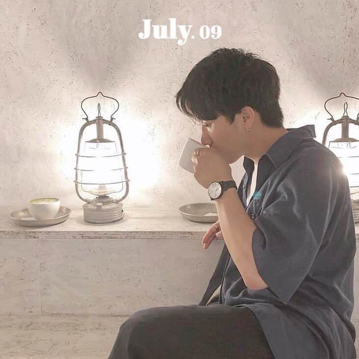 「SNOW」顔認識カメラアプリのグルメインスタ