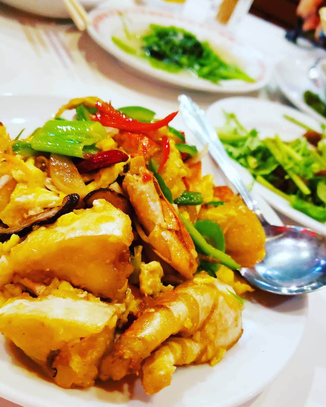 藤純さんのインスタグラム写真 - (藤純Instagram)「台湾料理食べてきたよ！ おいしかったー。 見た目めちゃ地味な玉子焼き、中に牡蠣が入っててめちゃおいしい。近い業種のクリエイター仲間と飲むと、それぞれの業界のうさばらしができてとてもいい。あはは #古都台南担々麺」7月9日 23時25分 - fujijunrox