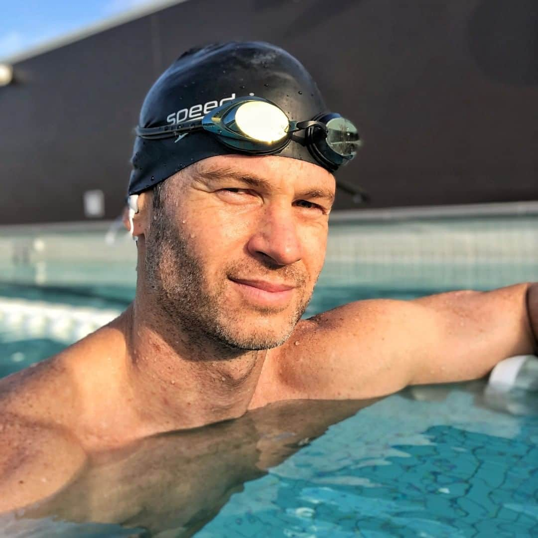 スピードさんのインスタグラム写真 - (スピードInstagram)「What song do you listen to before a big race? 📷 @tomekkosalka 🏊🎵 #Speedo #SwimGoals #LoveToSwim #Fitness」7月9日 23時45分 - speedo