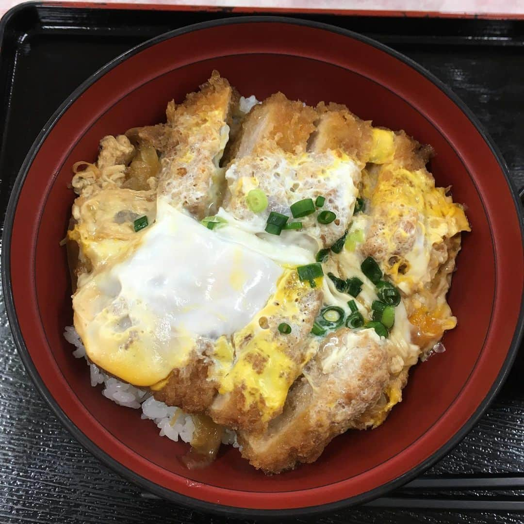 Nao☆ さんのインスタグラム写真 - (Nao☆ Instagram)「はぁ...美味しかった🤤❤️ #三芳SA #まい泉ヒレカツ丼」7月9日 23時47分 - nao_ngc