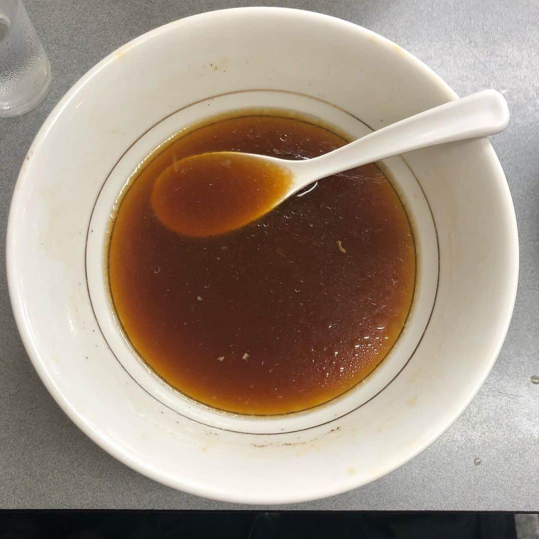 田中えみさんのインスタグラム写真 - (田中えみInstagram)「ラーメン、炒飯セット。 なんともシンプルで、濃いめのお味のおいしさ♡ . #フォトジェニックドゥ #アンフォトジェニック #photogeniced #unphotogenic #美味しい #ラーメン #白金高輪 #盛運亭 #フォトジェニックド #imagine #想像して #フォトジェニックだった #写真のためにと残しません #最後まで食べました #残さず食べる」7月10日 9時37分 - emiitanakaa