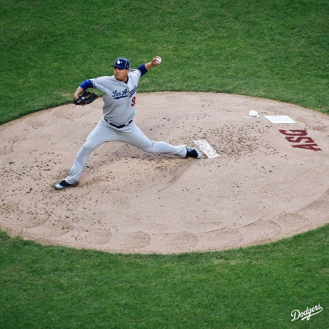 Los Angeles Dodgersさんのインスタグラム写真 - (Los Angeles DodgersInstagram)「History.  A scoreless inning for @hyunjinryu325, the first Korean-born pitcher to start an #AllStarGame.」7月10日 10時09分 - dodgers