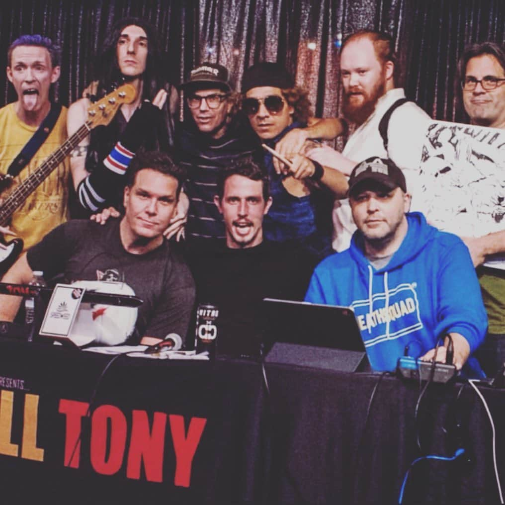 デイン・クックさんのインスタグラム写真 - (デイン・クックInstagram)「Last night on the @killtonyshow a large purple penis did a drum solo. These are moments you can never unsee.  My 2nd appearance.. see you all for round 3 down the road.」7月10日 2時47分 - danecook