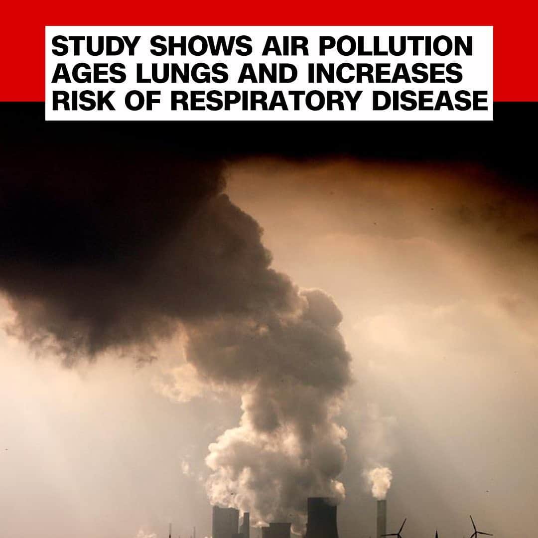 CNNさんのインスタグラム写真 - (CNNInstagram)「Follow ➡️ @cnnclimate ➡️ Here's one way the climate crisis can affect your health: In highly polluted areas, your lungs are likely to age faster, and are more at risk to develop COPD, a respiratory disease that can block airflow and make it difficult to breathe, according to a new study in the European Respiratory Journal. Air pollution also increases the risk of heart disease, strokes and lung cancer. The number of COPD cases is expected to increase dramatically in the next 10 years. (📸: Fred Dufour/ AFP/Getty Images)」7月10日 2時47分 - cnn