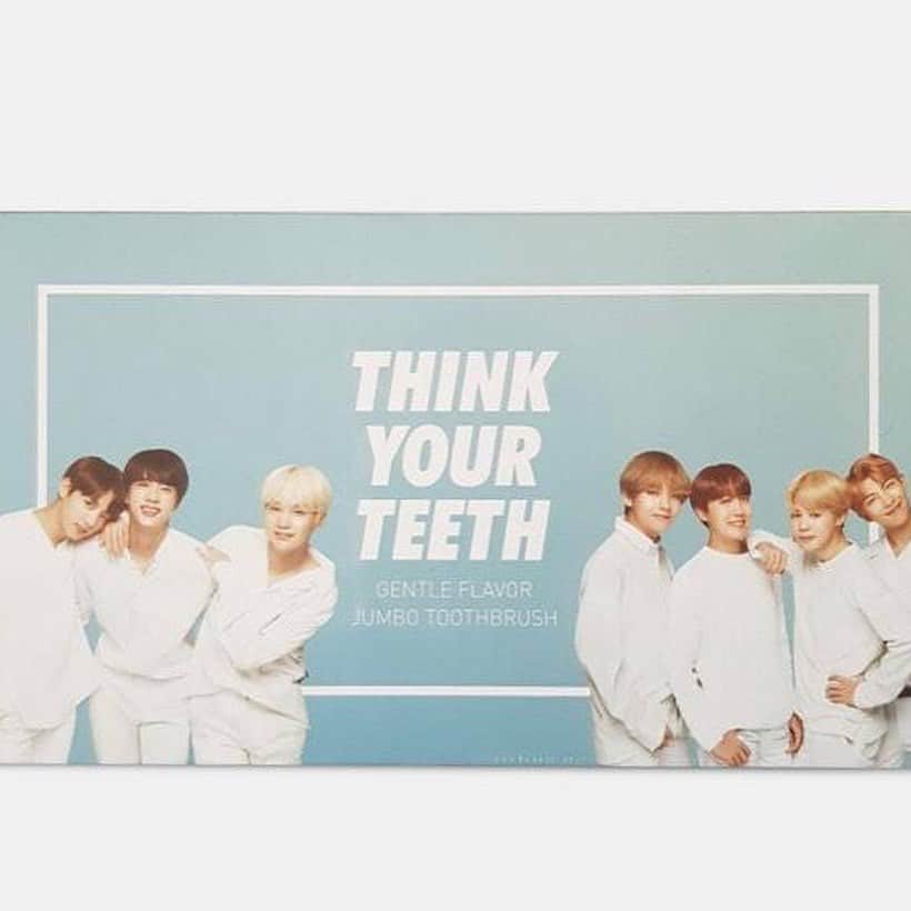 allkpopTHESHOPさんのインスタグラム写真 - (allkpopTHESHOPInstagram)「BTS Jumbo Toothbrush & Toothpaste Kit + 7 BTS Photocards!  Get yours now!」7月10日 2時58分 - allkpoptheshop