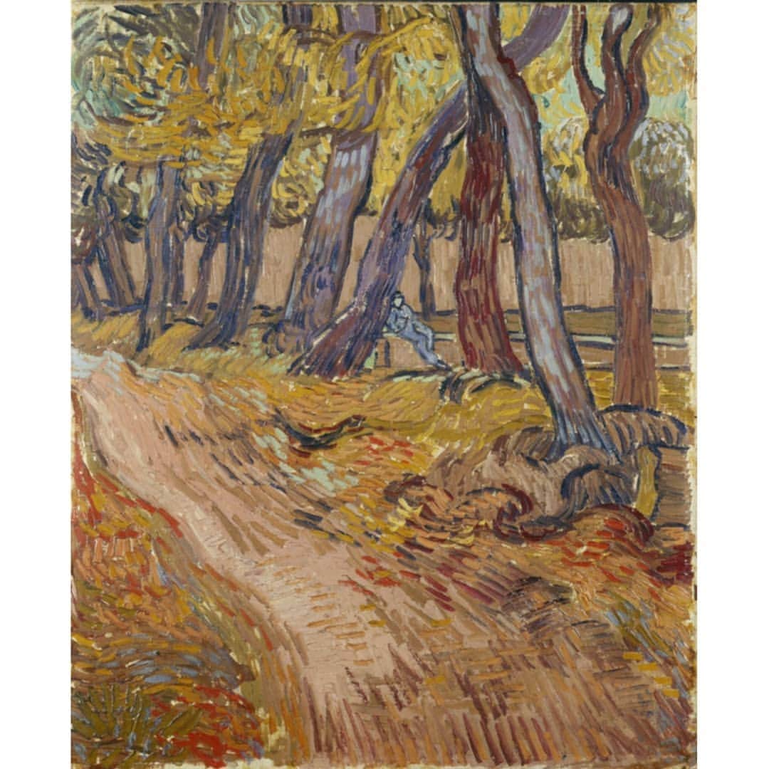のインスタグラム：「'If you hear a voice within you say you cannot paint, then by all means paint and that voice will be silenced.' - Vincent van Gogh  Last month to see The EY Exhibition: #VanGogh and Britain — the largest collection of the artist’s paintings in the UK for nearly a decade. Members go free any time, unlimited.」