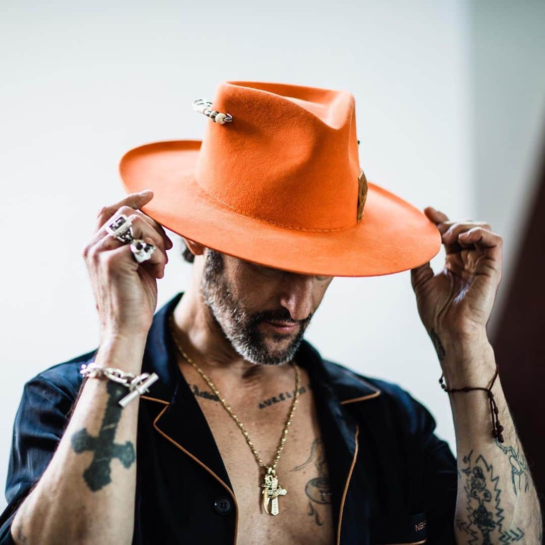 Nick Fouquetのインスタグラム：「FW19 🍊 Dunbar」