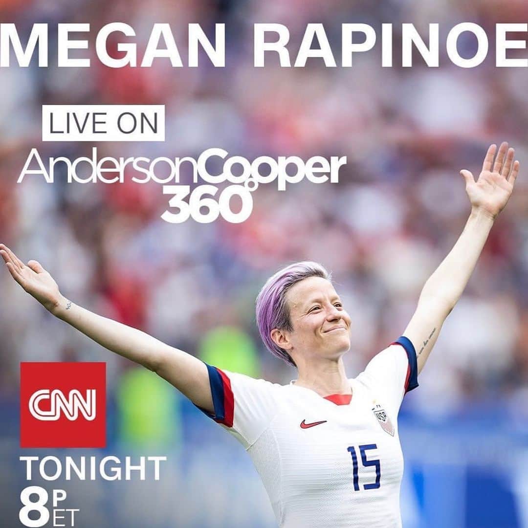 アンダーソン・クーパーのインスタグラム：「Can’t wait to interview @mrapinoe on @andersoncooper360 tonight at 8pm! What would you like to know about her?」