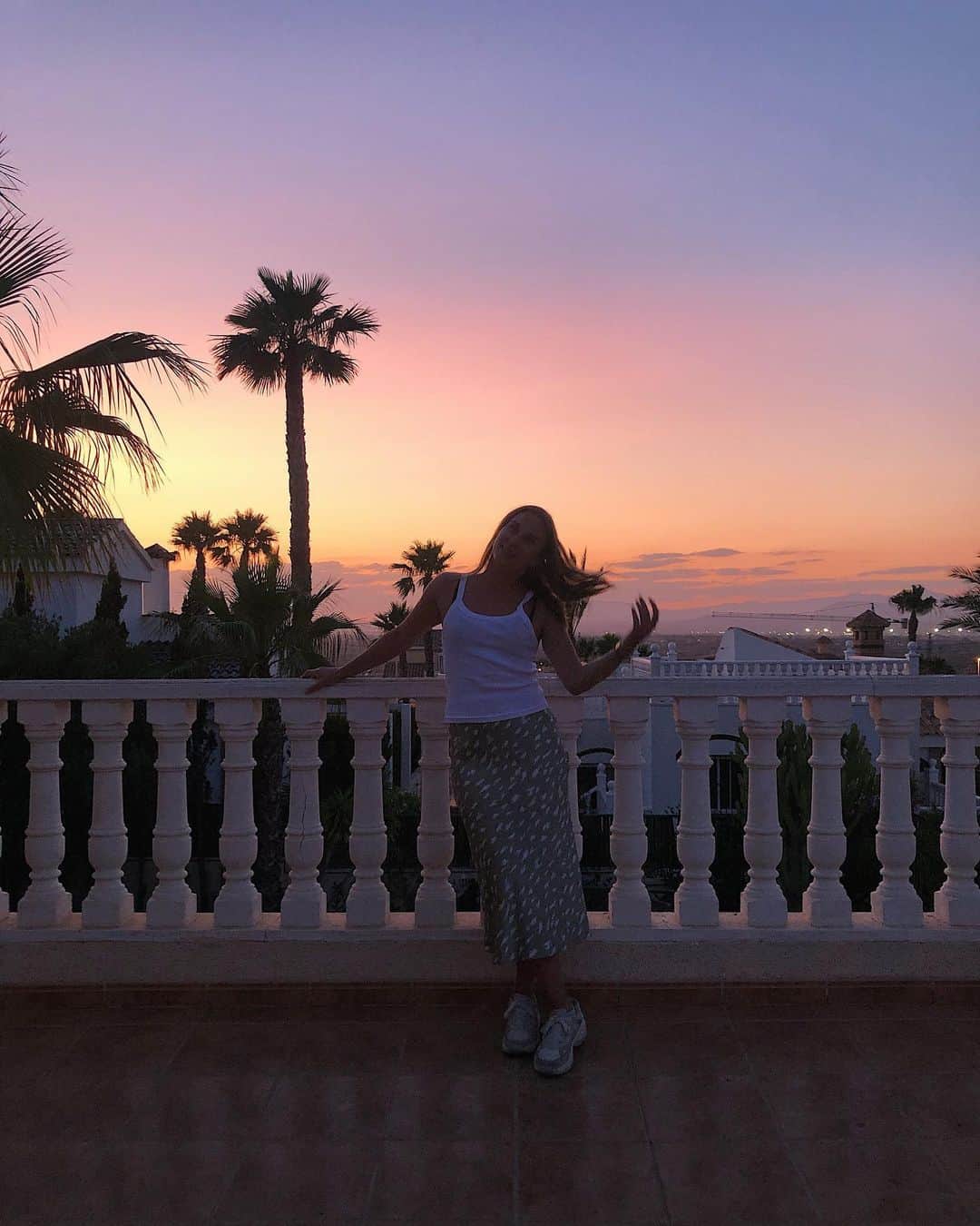 イザベル・オルソンのインスタグラム：「🌄」