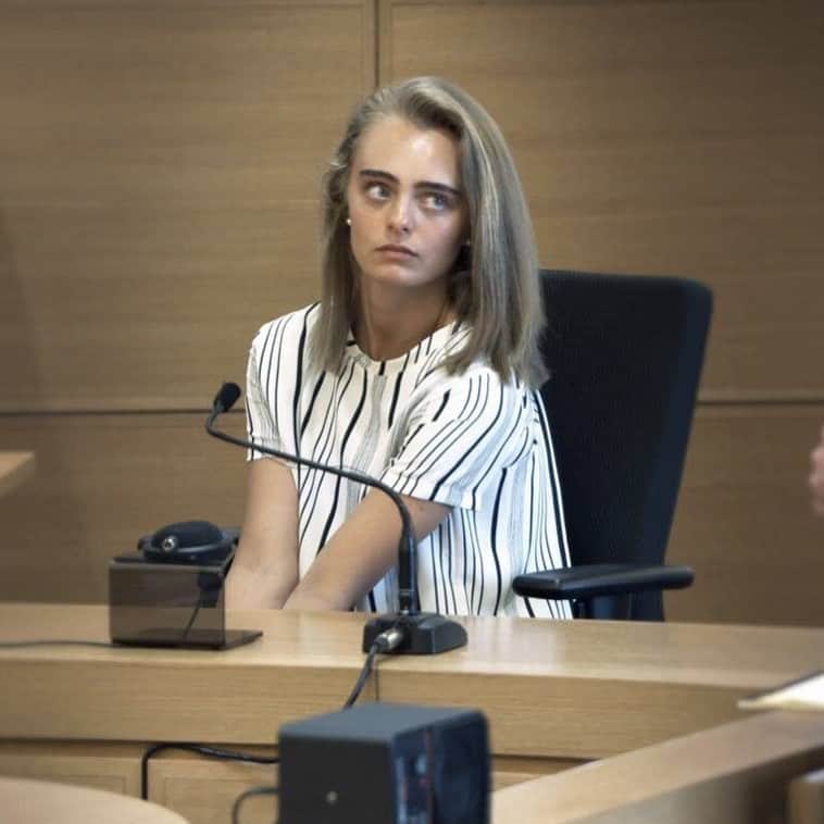 E! Onlineさんのインスタグラム写真 - (E! OnlineInstagram)「Michelle Carter and Conrad Roy fell in love in 2012. Then Roy was found dead in his car in July 2014. It looked like a standard suicide case until investigators found texts from 17-year-old Michelle telling him to kill himself. Link in bio for the chilling story behind "I Love You, Now Die." (📷: HBO)」7月10日 7時02分 - enews