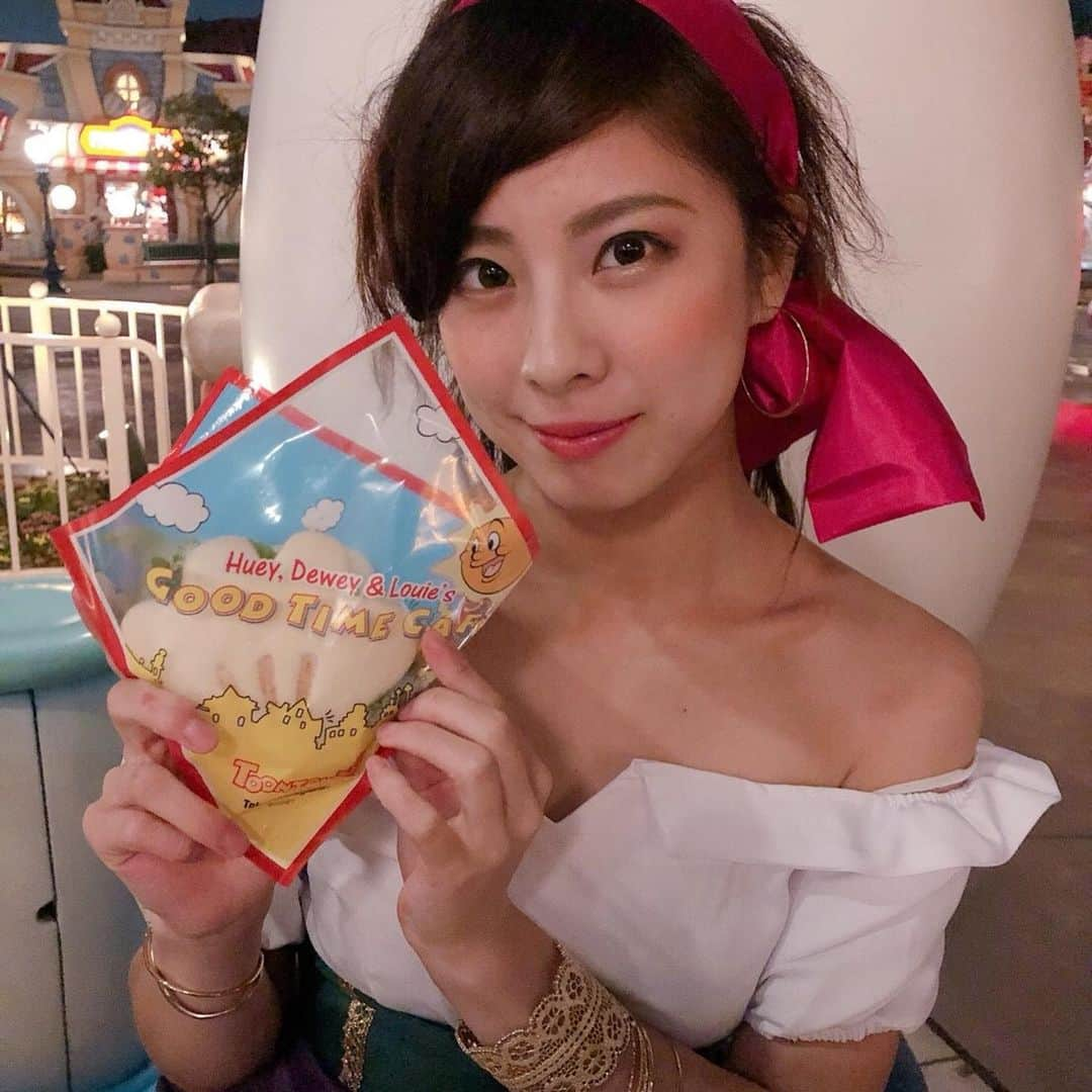 桜花りなさんのインスタグラム写真 - (桜花りなInstagram)「＊ ・ ・ 今日の動画はわいのコスプレや 大好きなお部屋紹介もしてるよ😷 よかったら見にきてね🥴💕 ・ ・ #夢かわいい #ゆめかわ #コスプレ #Dハロ #ディズニー #ユニバ」7月10日 20時09分 - xxyuricornxx