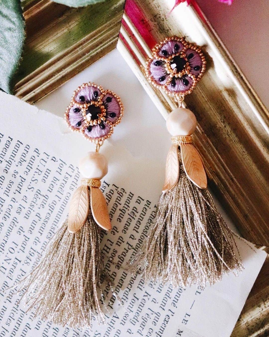 handmade shopのインスタグラム：「こちらもHMJに持っていきます﻿😊✨﻿ ﻿ 個性的なデザインがお好きな方におすすめ🌸﻿ ﻿﻿ ﻿﻿ 🌱7/2021 HMJ ビッグサイト ブースno.B-193」