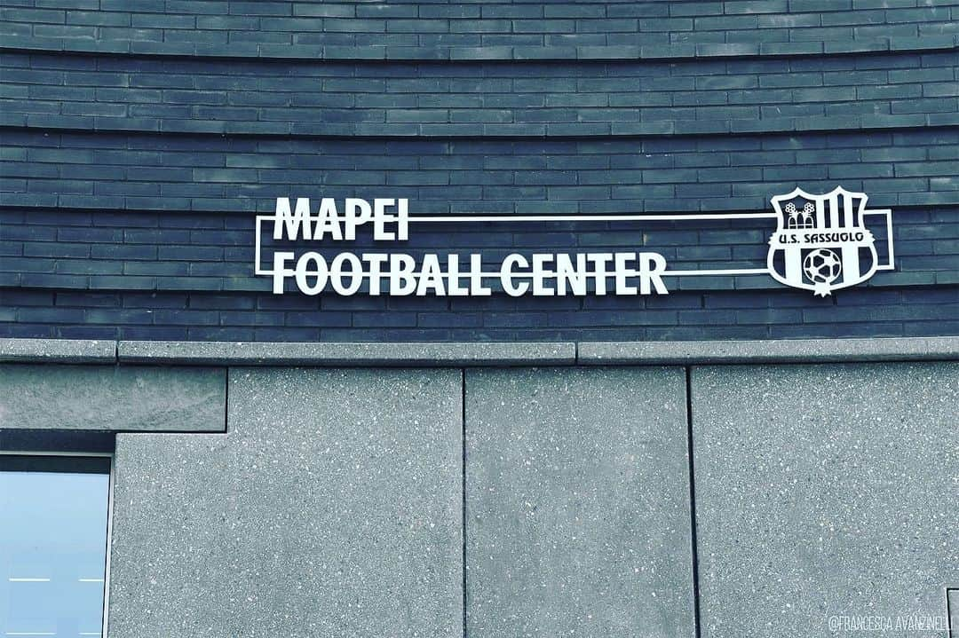 USサッスオーロ・カルチョさんのインスタグラム写真 - (USサッスオーロ・カルチョInstagram)「Un mese fa l'inaugurazione del #MapeiFootballCenter, il nuovo centro sportivo neroverde 🖤💚🖤💚🖤💚🖤💚 #ForzaSasol」7月10日 19時00分 - sassuolocalcio