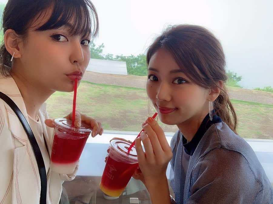 赤谷奈緒子のインスタグラム：「今夜23時からBS-TBSにて、タビフク放送みたいです😌💕 . 色々と怖いですが（笑）、有香と楽しすぎた旅行なので、よかったら是非みてみてください😌」