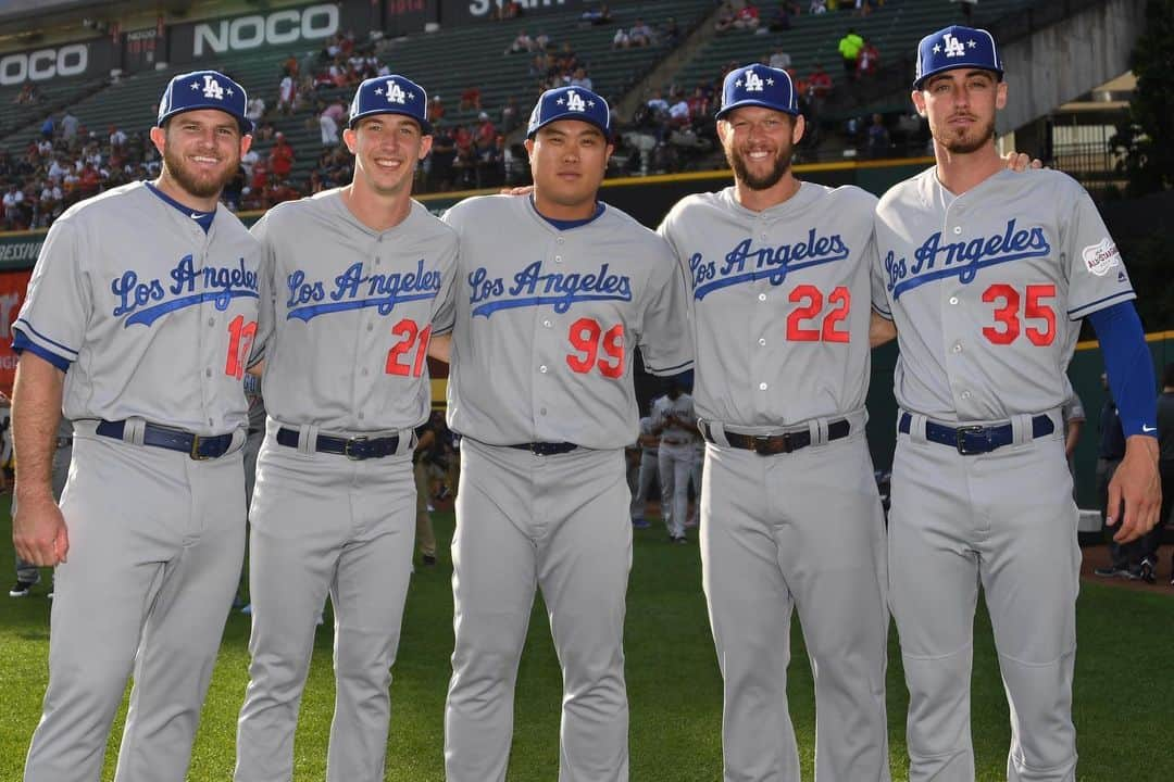 柳賢振のインスタグラム：「#dodgers #ASG #⭐⭐⭐⭐⭐」