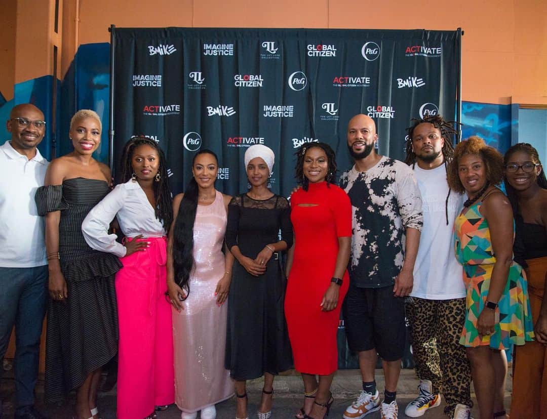 コモンさんのインスタグラム写真 - (コモンInstagram)「“An artist’s duty is to reflect the times” Nina Simone. Last week, I had the honor of visiting and hosting a special event at @BMike2C’s @Studio_BE_ during #Essence Festival featuring the amazing Congresswoman @IlhanMN and @AngelaRye. Thank you to our Partners @GlblCtzn, @ProcterGamble, @ColorOfChange and @ImaginexJustice! Photos by @CozmoBlkMagic + @TauriacPhoto.」7月10日 12時15分 - common