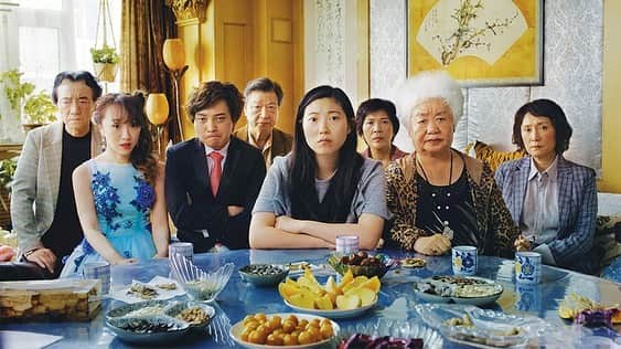 ショーン・リチャード・デュレイクさんのインスタグラム写真 - (ショーン・リチャード・デュレイクInstagram)「Everyone - go watch “The Farewell”, opening this weekend. It will make you laugh and cry at the same time. It’s not just a beautiful Asian story - it’s a universal story that explores the depths of family love, and how we should cherish those few loved ones who pick us up when the challenges of life weigh us down. I am so proud of my dear friend Anita Gou @instagnita for producing this wonderful film. (I also can’t wait to tell you what she and I are cooking up together!) Anita, you’re a rockstar.  Go watch “The Farewell”! Take your spouse, kids, brothers, sisters, uncles, aunts, cousins, and if you can, your grandmothers!  You won’t regret it.」7月10日 12時37分 - seandulake