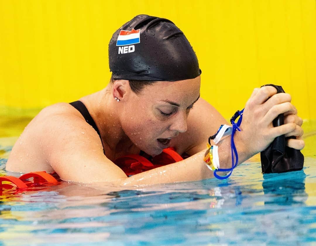 フェムケ・ヘームスケルクのインスタグラム：「Feels after the morning-session 💪💪😴😴 . . . #EmptyTank #TeamNL #RoadToGwangju 📸 : @rhf_agency」