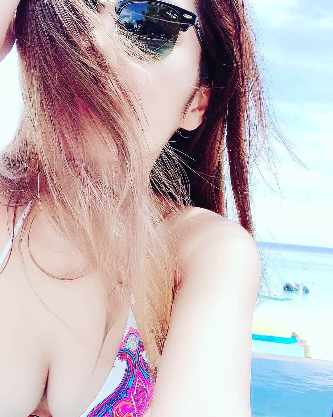 青海さんのインスタグラム写真 - (青海Instagram)「暖かいとこにいきたい。 でも、今日は少し暖かい。 最近寒すぎる😭寒がりだからつらい。」7月10日 13時01分 - umi__0314