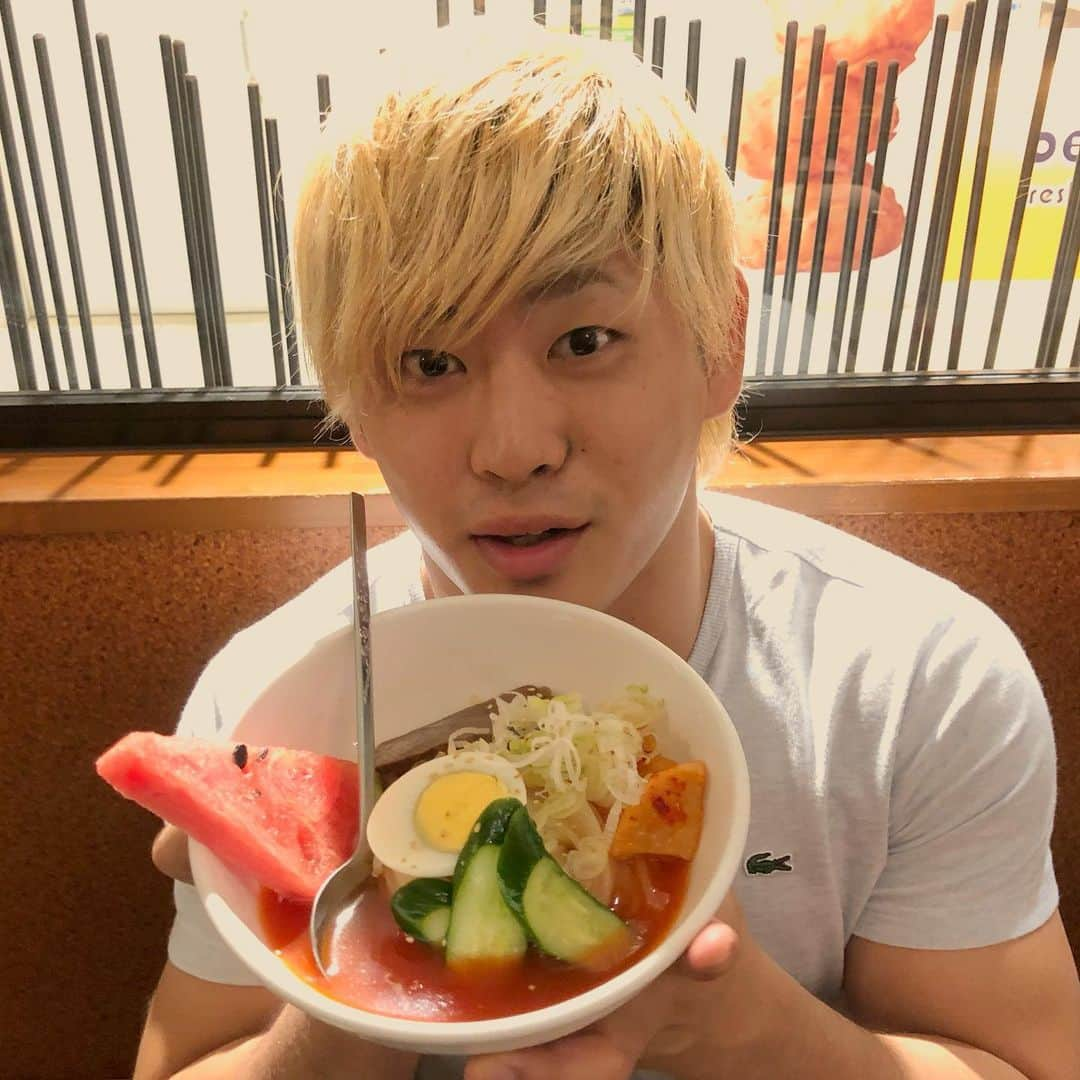 清宮海斗さんのインスタグラム写真 - (清宮海斗Instagram)「盛岡来てます^_^ #noah_ghc #冷麺 #夏の食べ物 #盛岡冷麺 #盛岡駅 #盛岡体育館 #プロレス #プロレスラー #清宮海斗」7月10日 14時06分 - noah_kiyomiya