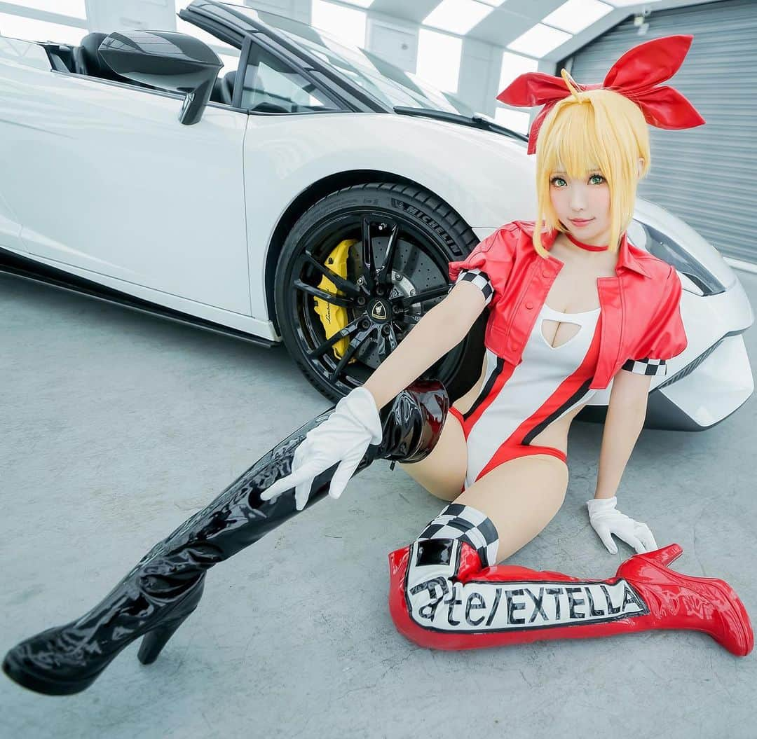 Elyさんのインスタグラム写真 - (ElyInstagram)「🏁レーシング🏁 #elycosplay #cosplay #nero #fateextella #nerocosplay #fateracing」7月10日 14時20分 - eeelyeee