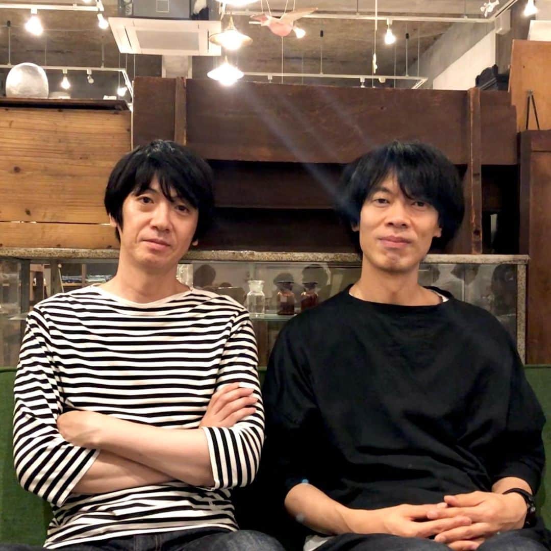 のインスタグラム：「定例高橋徹也ミーティング。今週末14日（日）は京都恵文社COTTAGEにてアアルトコーヒー庄野さん出版記念イベントで二人で演奏、カバーとかセッションとかいろいろ全部入りでやろうということに。関西の皆さんぜひご来場ください。 #高橋徹也 #山田稔明」