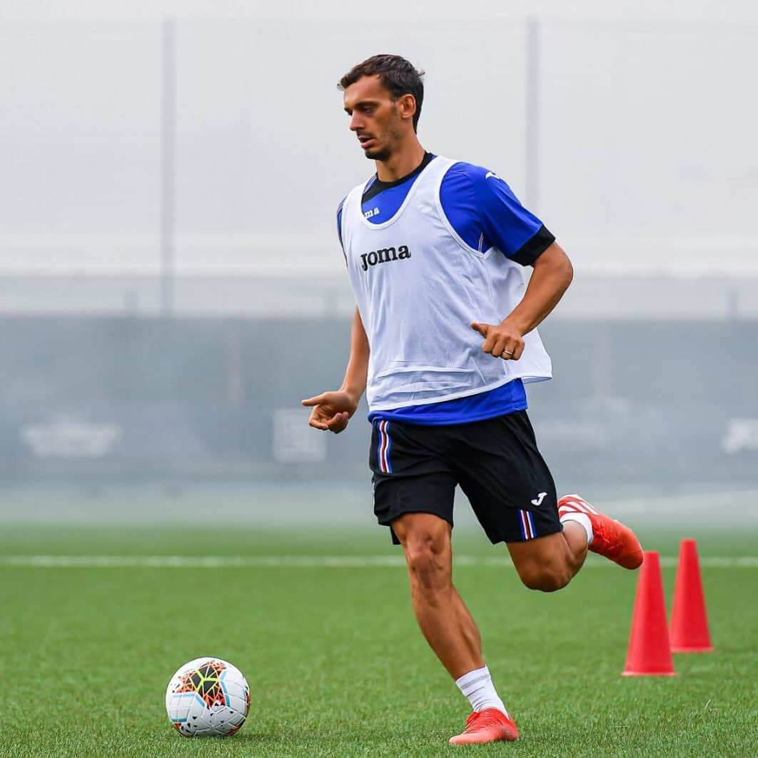 マノロ・ガッビアディーニのインスタグラム：「New season ⚽️🔵⚪🔴⚫⚪🔵」