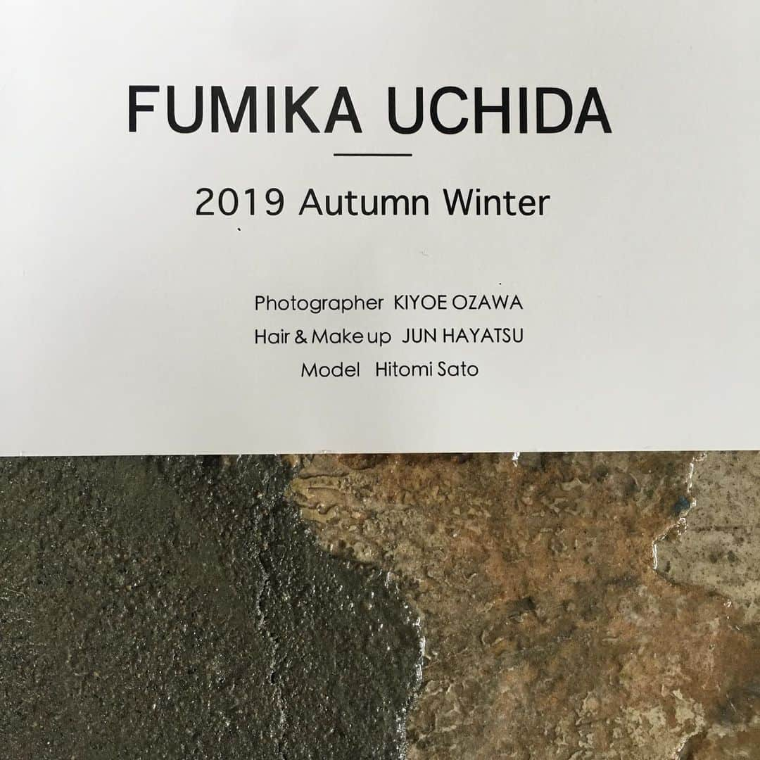 FUMIKA_UCHIDAさんのインスタグラム写真 - (FUMIKA_UCHIDAInstagram)「FUMIKA_UCHIDA 2019 autumn/winter collection  photographer_Kiyoe Ozawa  hair&make_Jun Hayatsu (off) model_Hitomi Sato  #fumika_uchida  #fumikauchida」7月10日 16時54分 - fumika_uchida